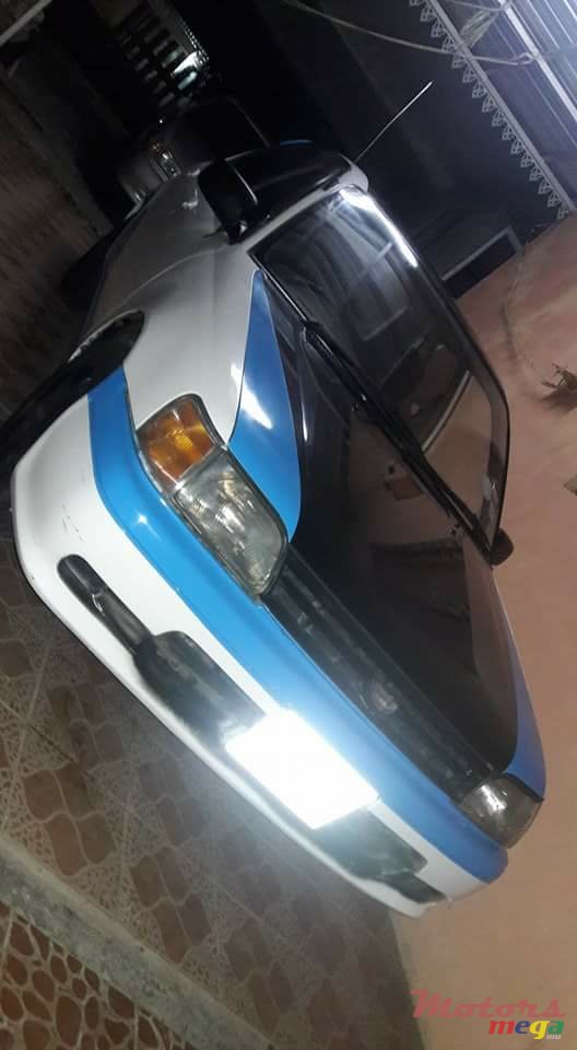 1992' Toyota Starlet photo #1