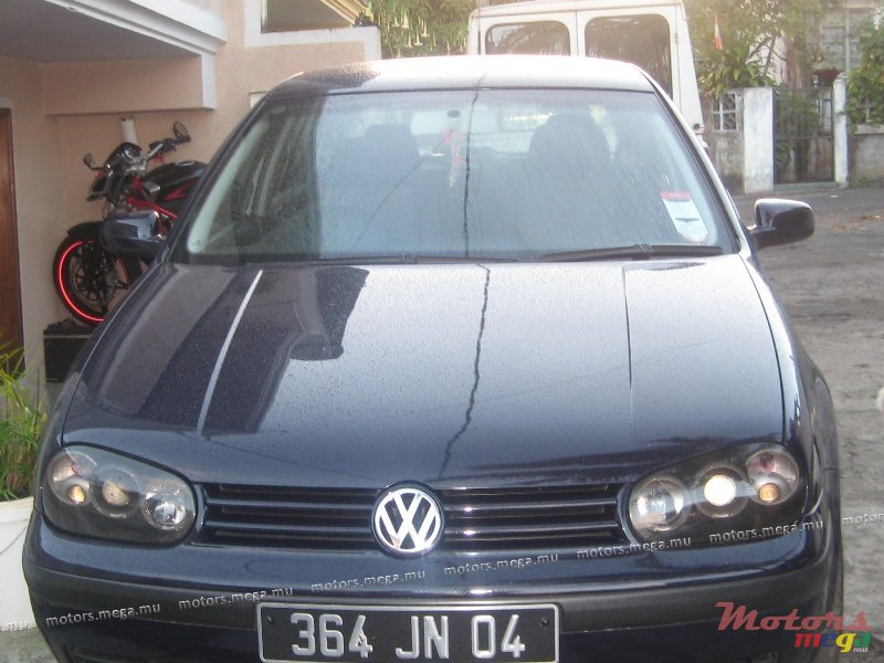 2004' Volkswagen photo #1
