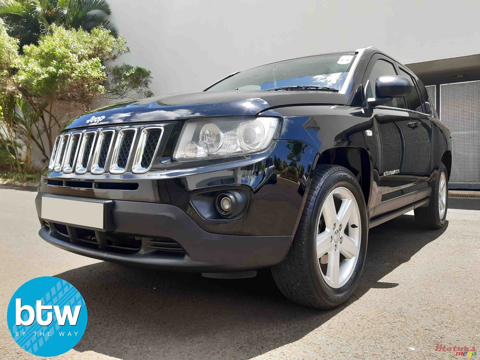 2013' Jeep Compass photo #2