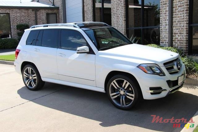 2014' Mercedes-Benz GLK 350 photo #2