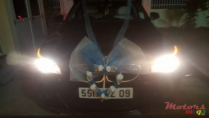 2009' BMW 520 photo #5