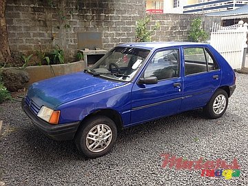 1991' Peugeot 205 photo #1