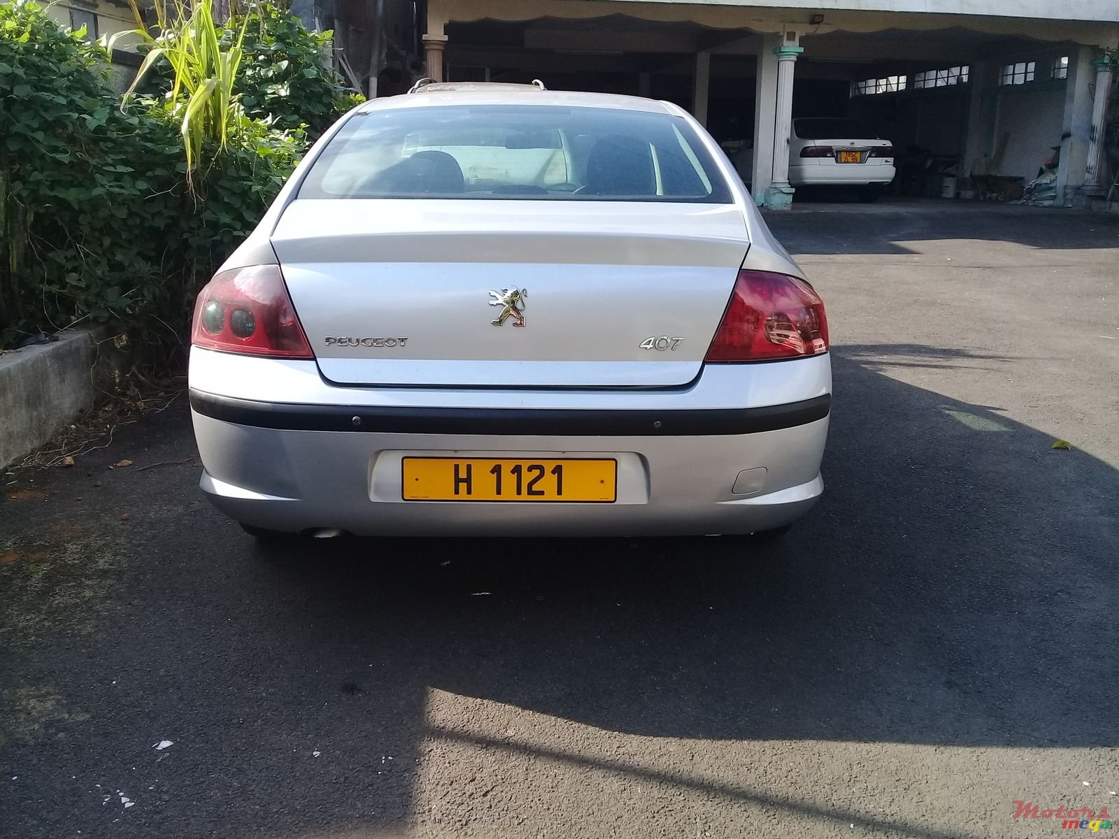 2005' Peugeot 407 HDI photo #4