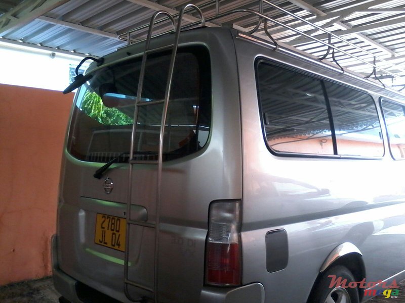 2004' Nissan Urvan Windows Tint photo #3