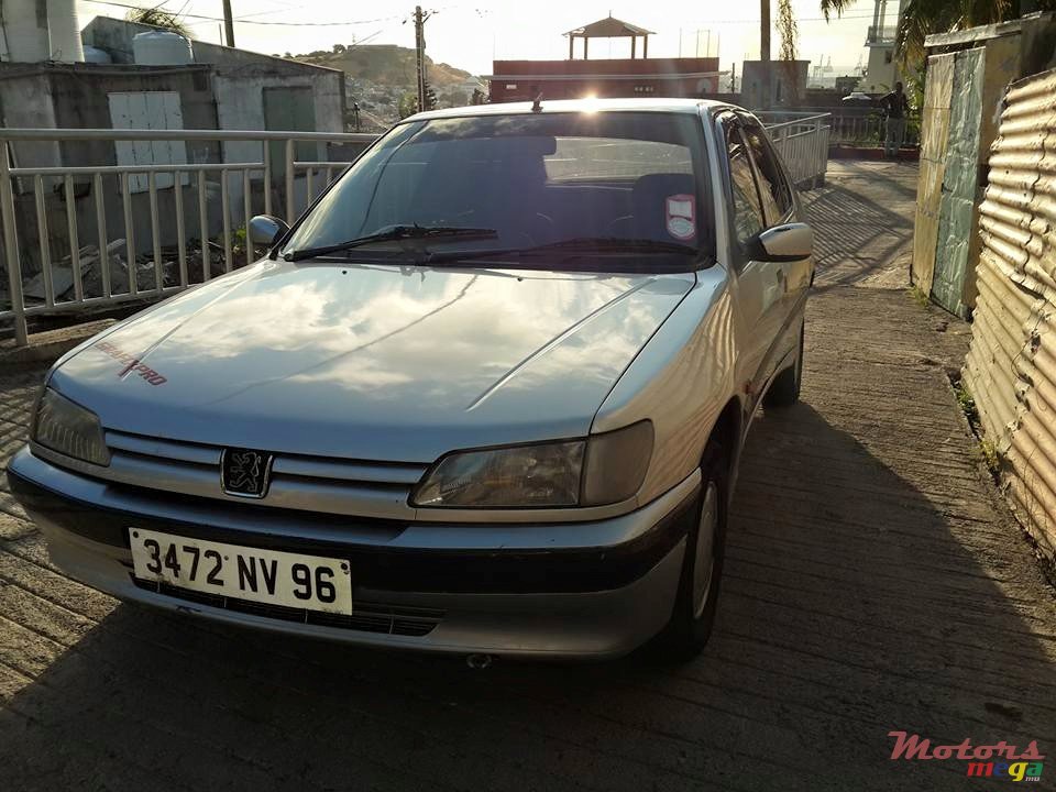 1996' Peugeot 306 sedan photo #6