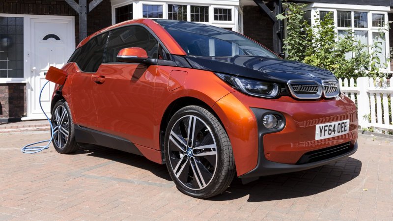 More range, different face in store for new BMW i3 in 2017