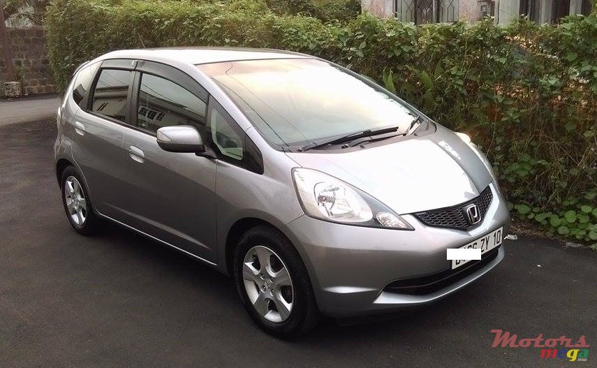 2010' Honda Fit Special Edition photo #1