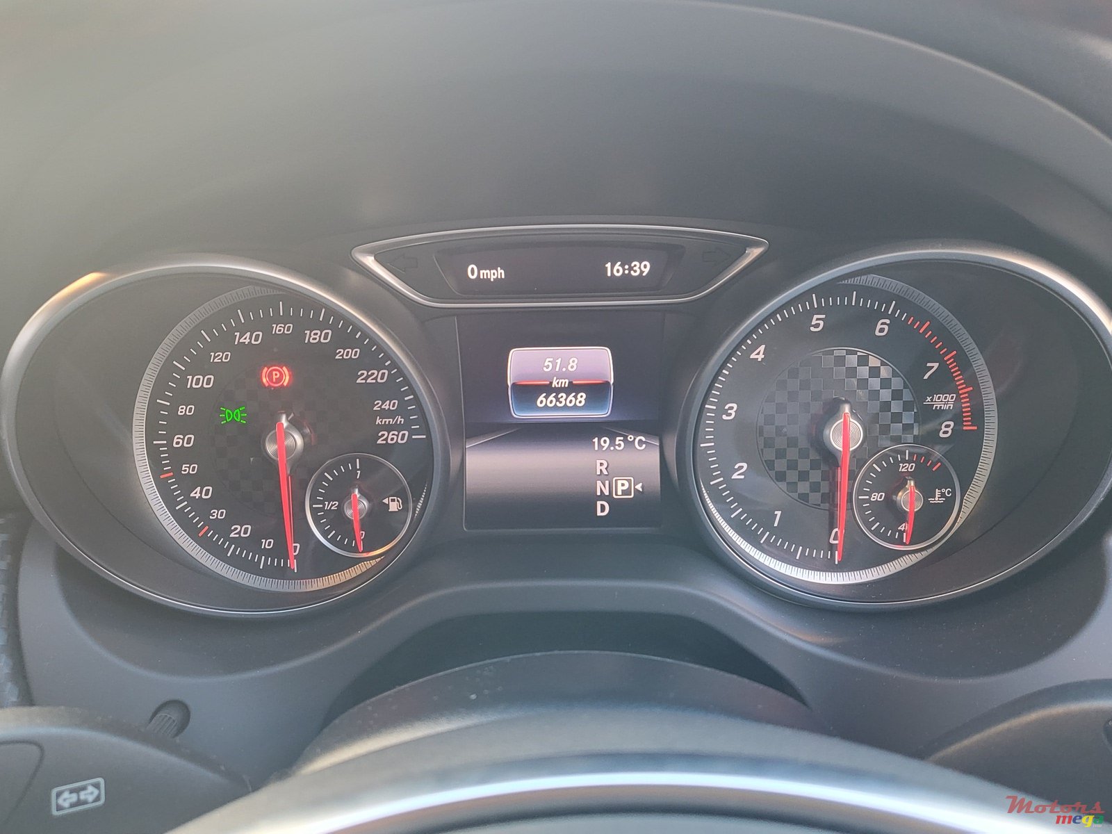 2016' Mercedes-Benz A 180 photo #4