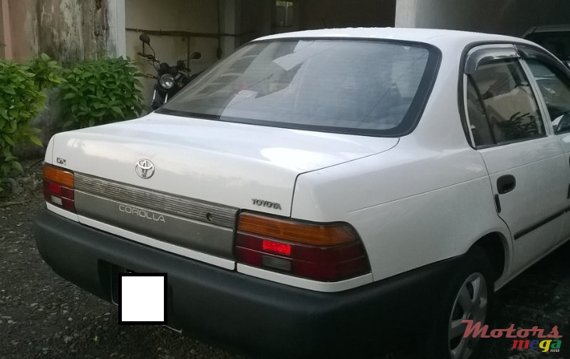 1991' Toyota Corolla photo #2