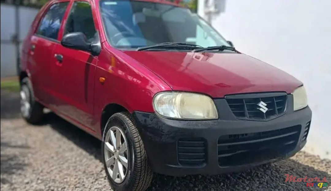 2012' Suzuki photo #1