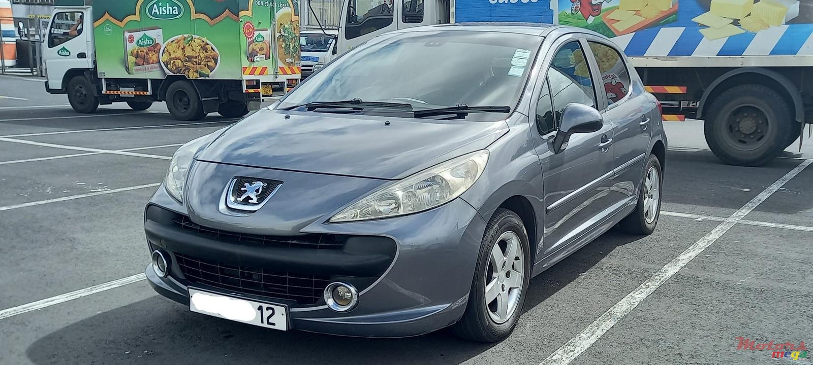 2012' Peugeot 207 photo #2