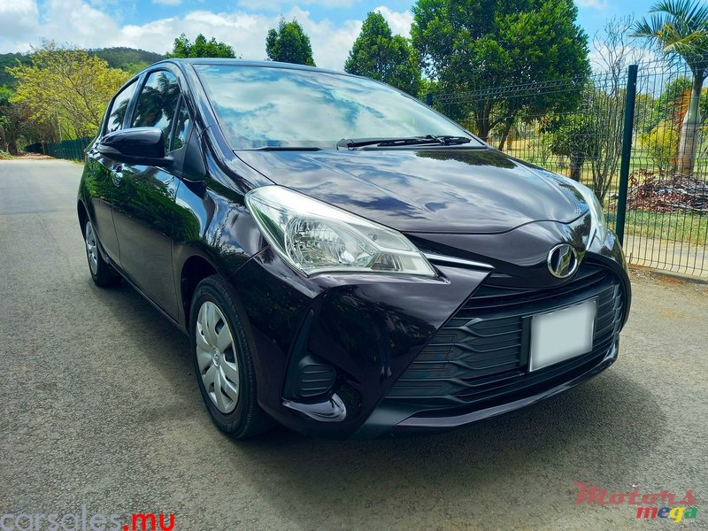 2018' Toyota Vitz 1.0 photo #2