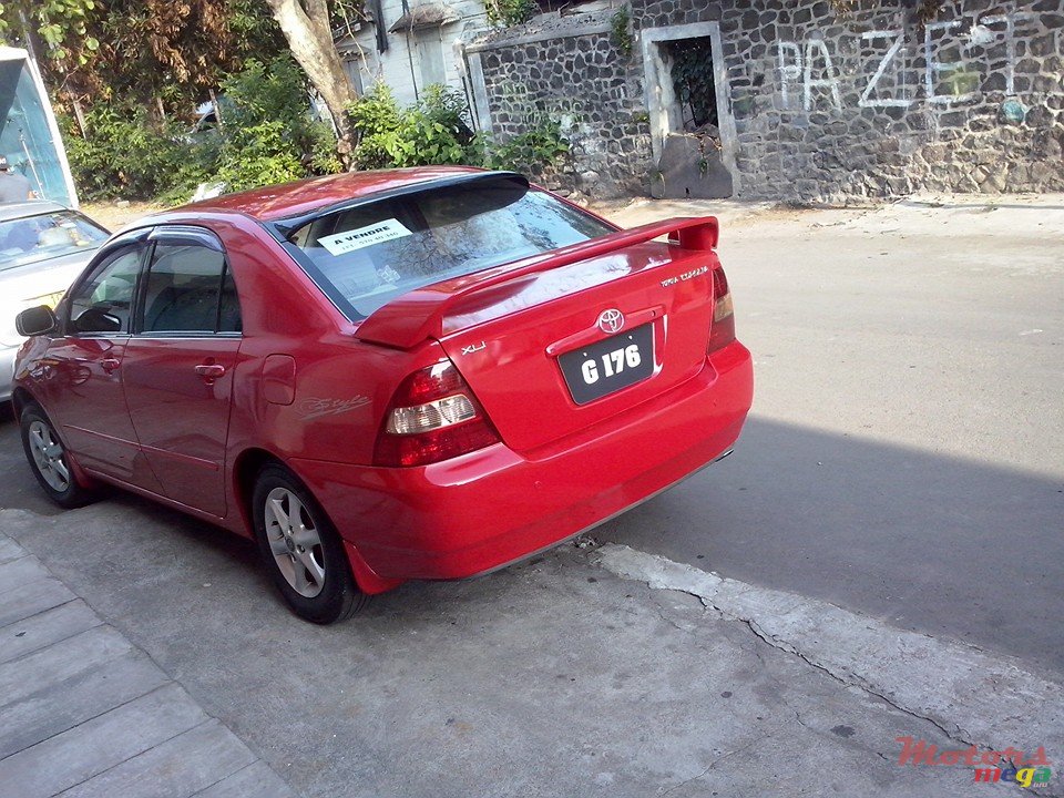 2002' Toyota Corolla MP3+USB+CD+AUX+AMPLI photo #1