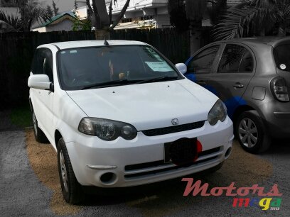 2004' Honda HR-V photo #1