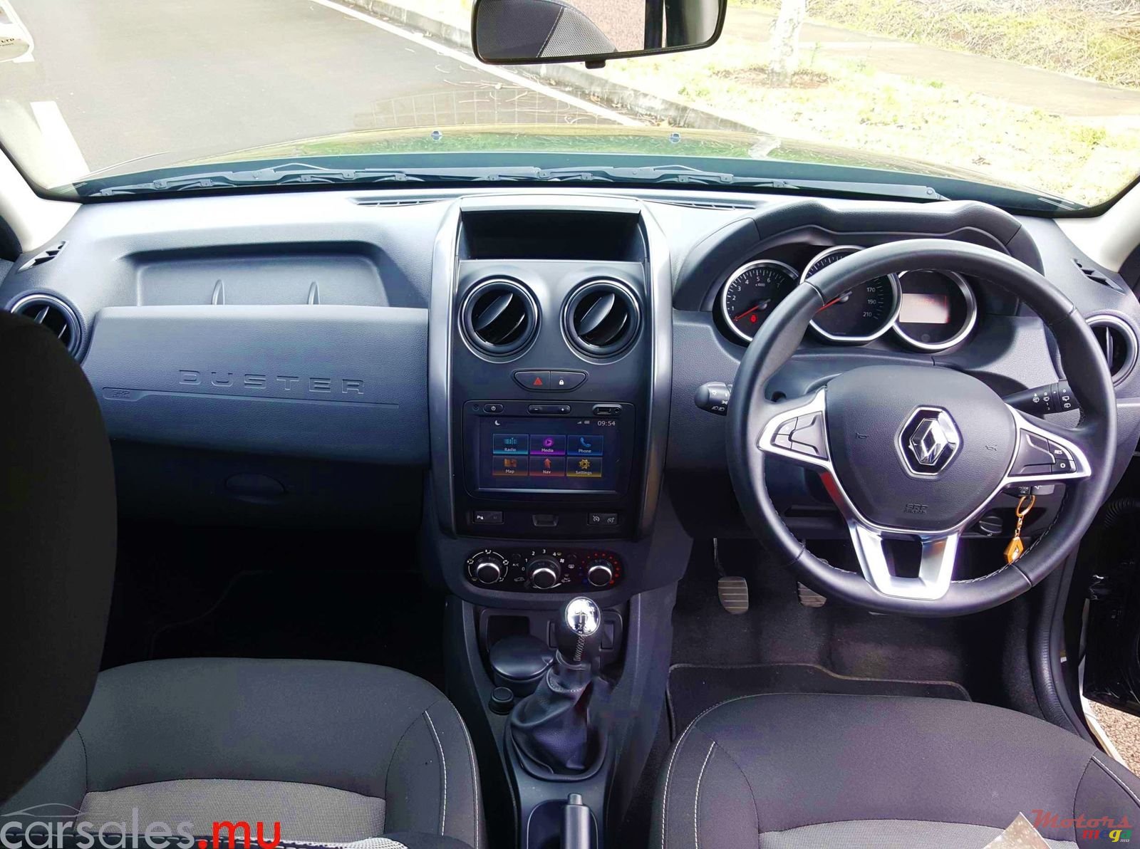 2018' Renault Duster 1.5 D photo #6