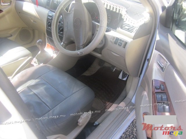 2002' Toyota Corolla NZE photo #3