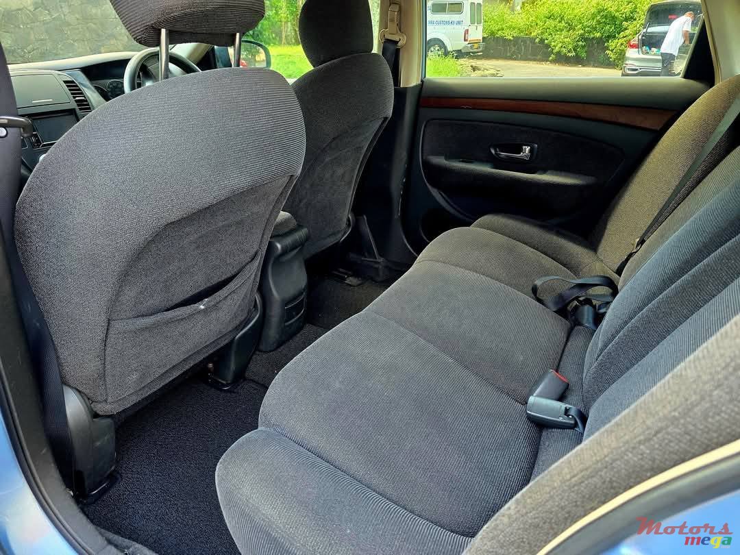 2008' Nissan Bluebird photo #5