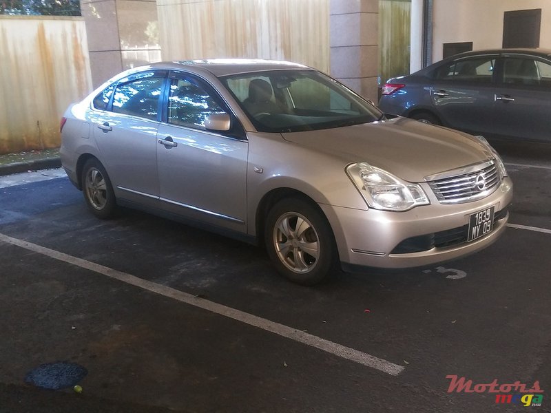 2009' Nissan Bluebird photo #1