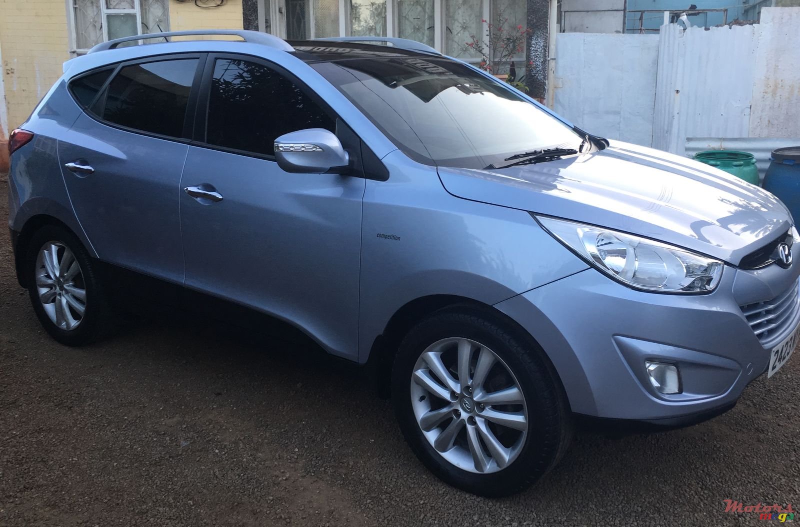 2010' Hyundai ix35 photo #3