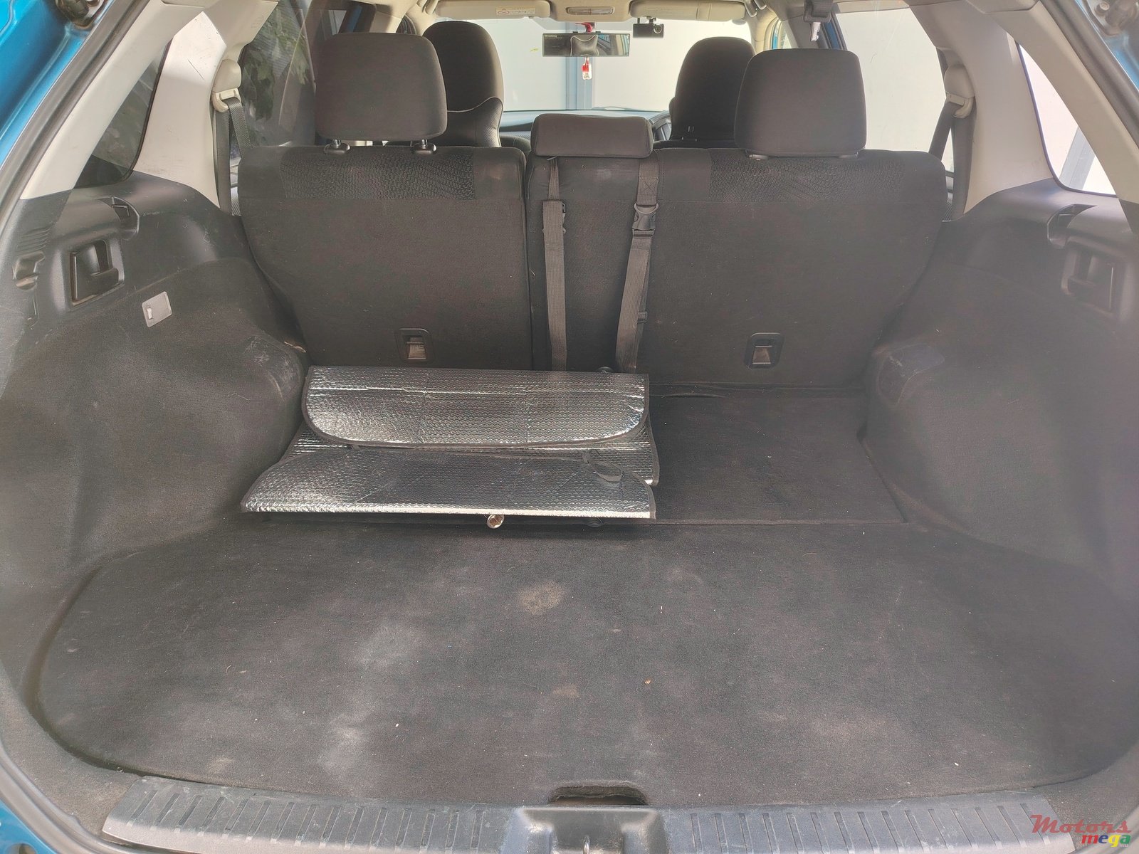 2013' Toyota Fielder photo #7