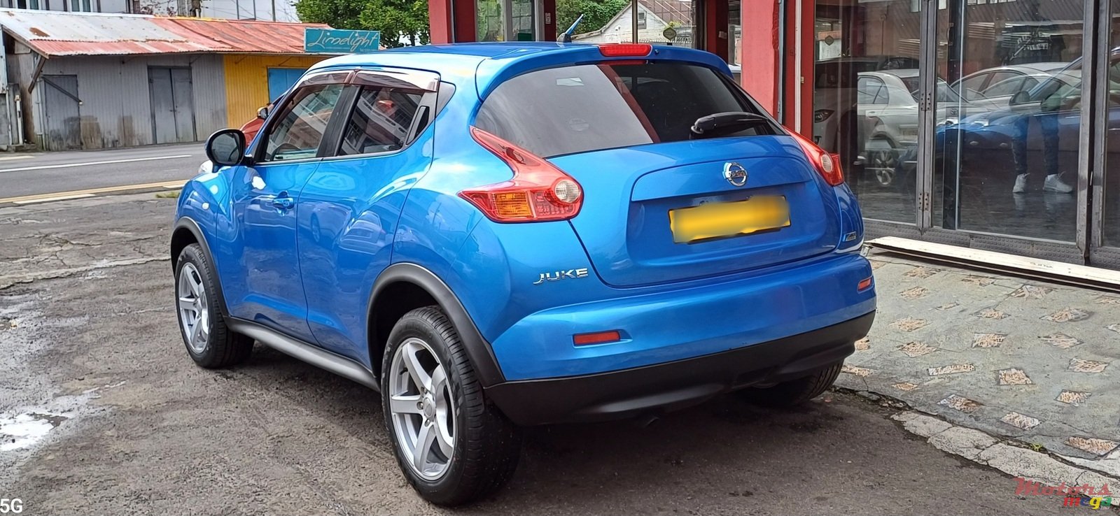 2011' Nissan Juke photo #3