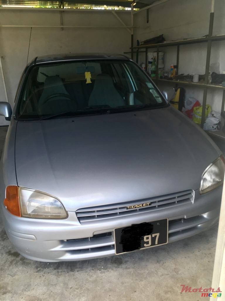 1997' Toyota Starlet photo #1