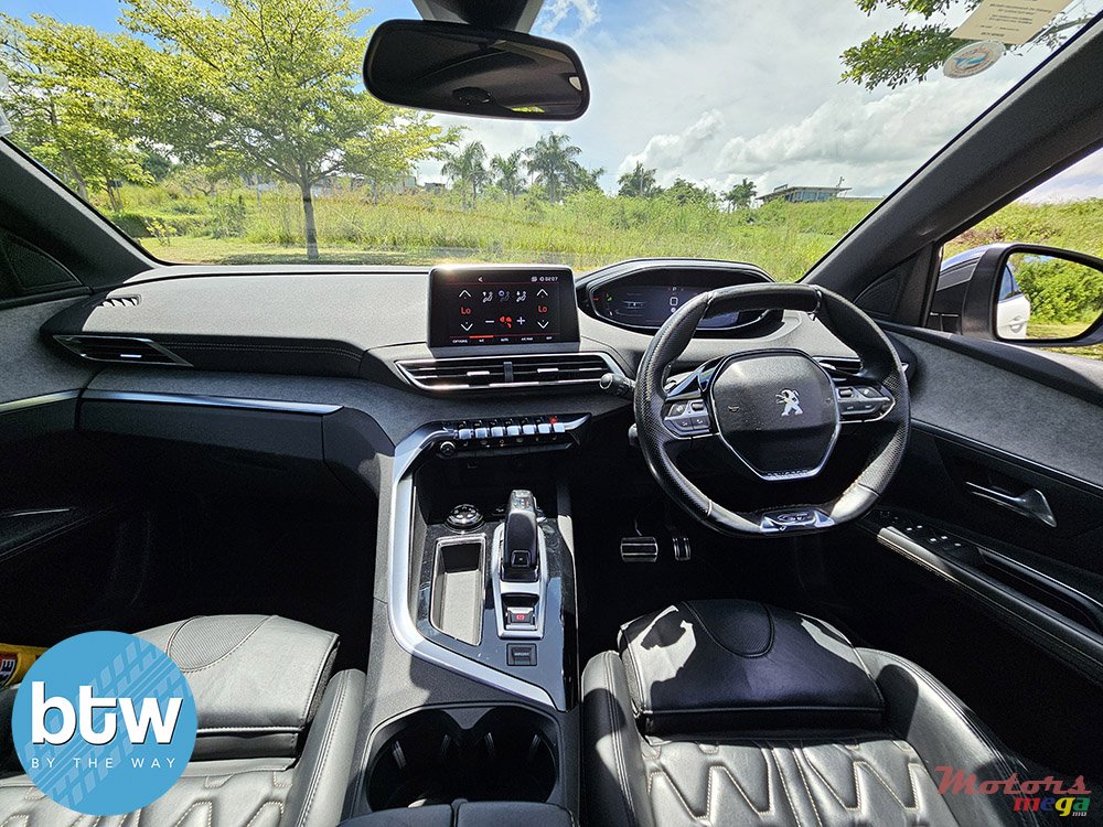 2018' Peugeot 3008 GT photo #7