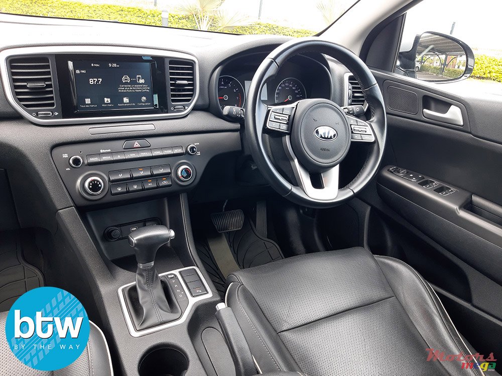2019' Kia Sportage GDI photo #7