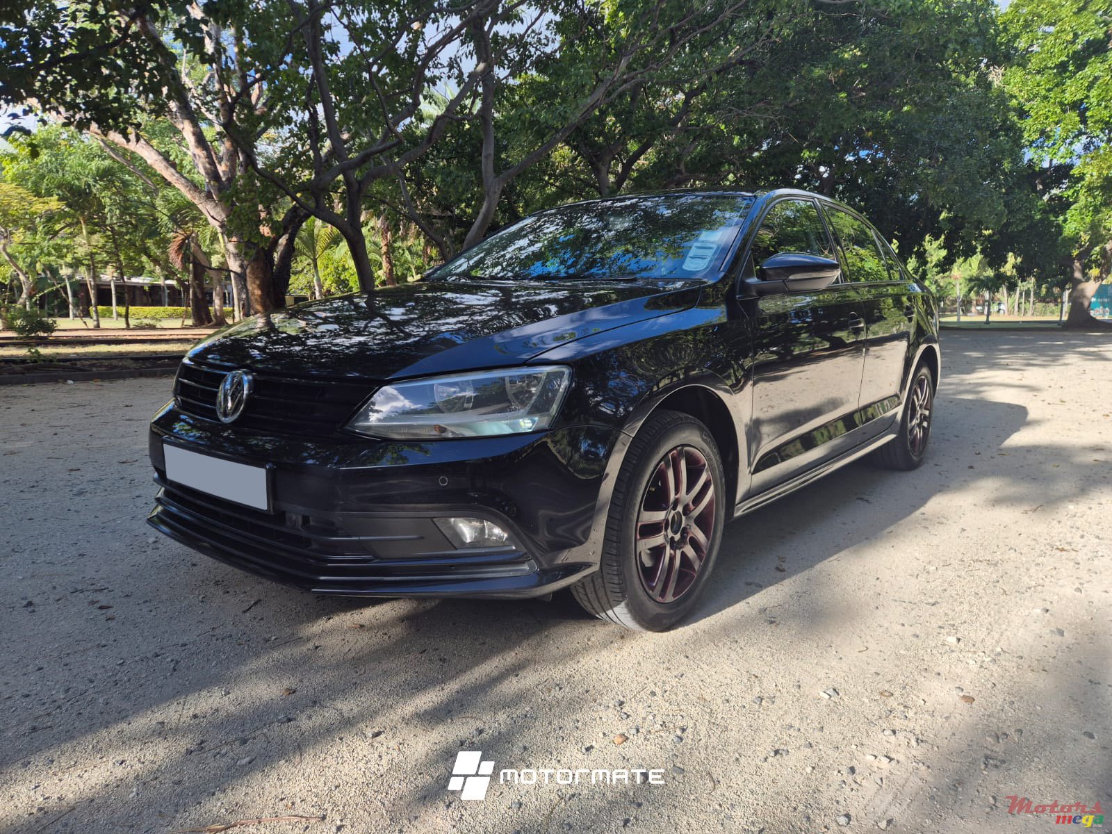2018' Volkswagen Jetta photo #2