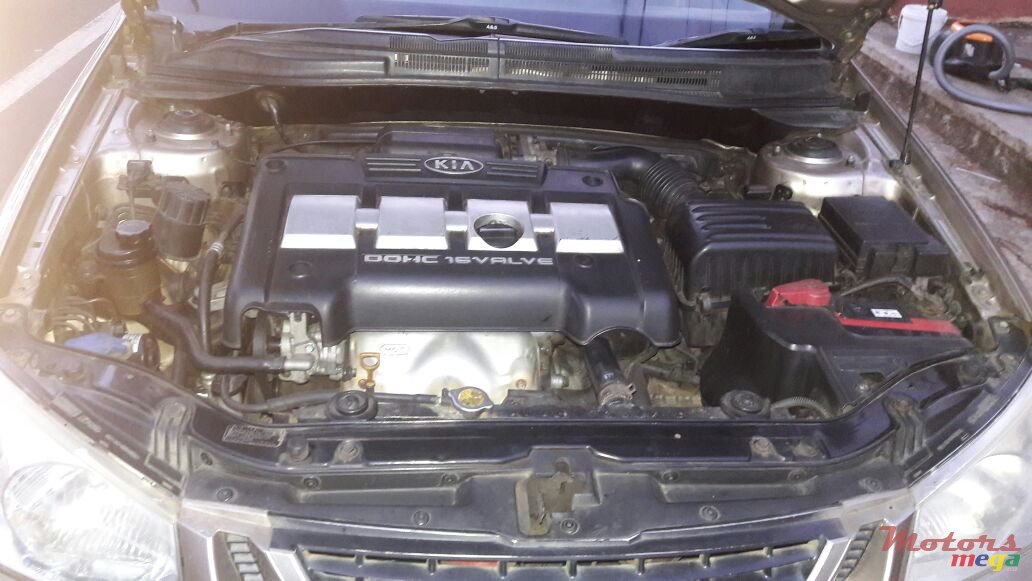 2005' Kia Cerato photo #3