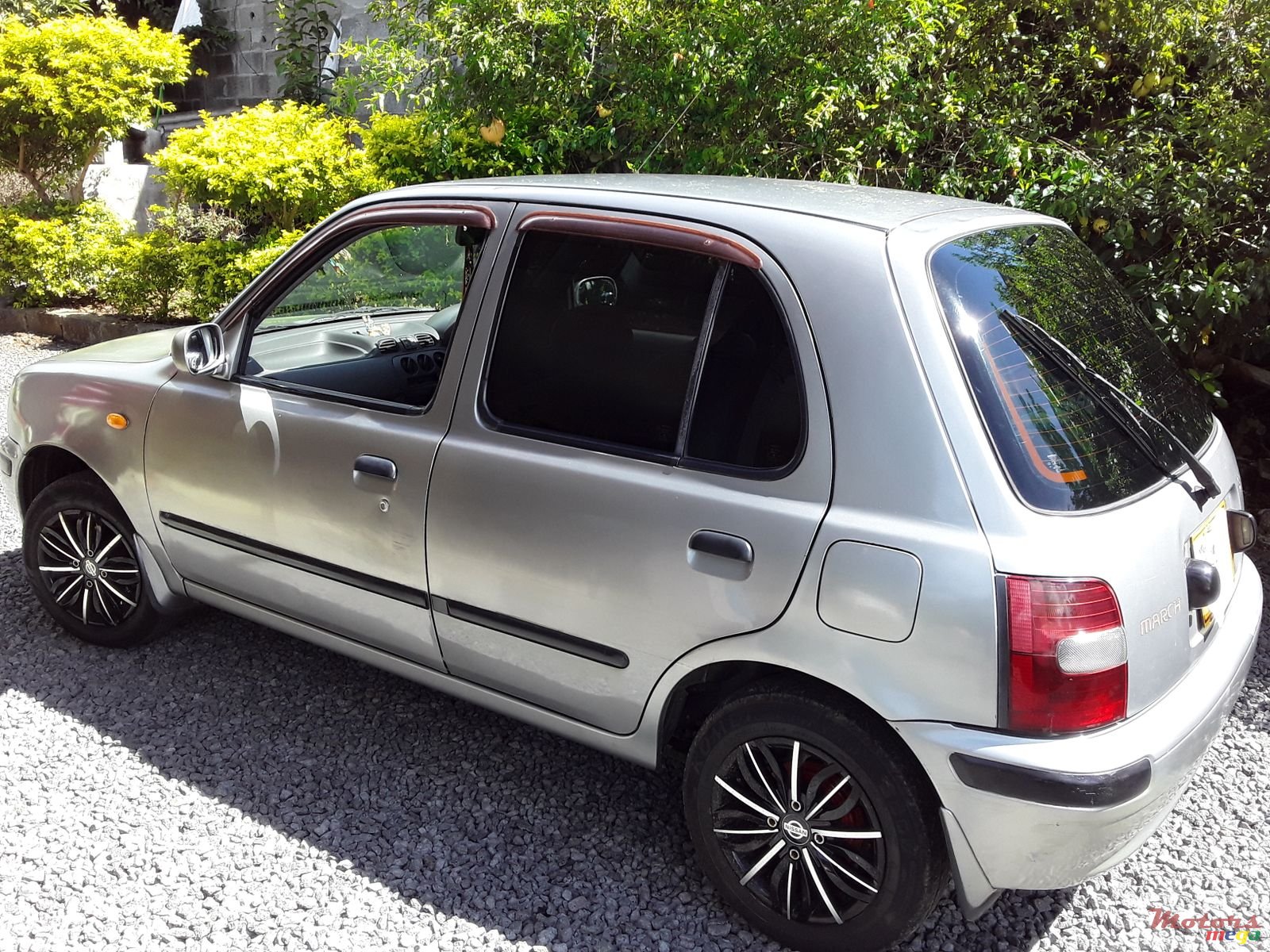 1999' Nissan March photo #7