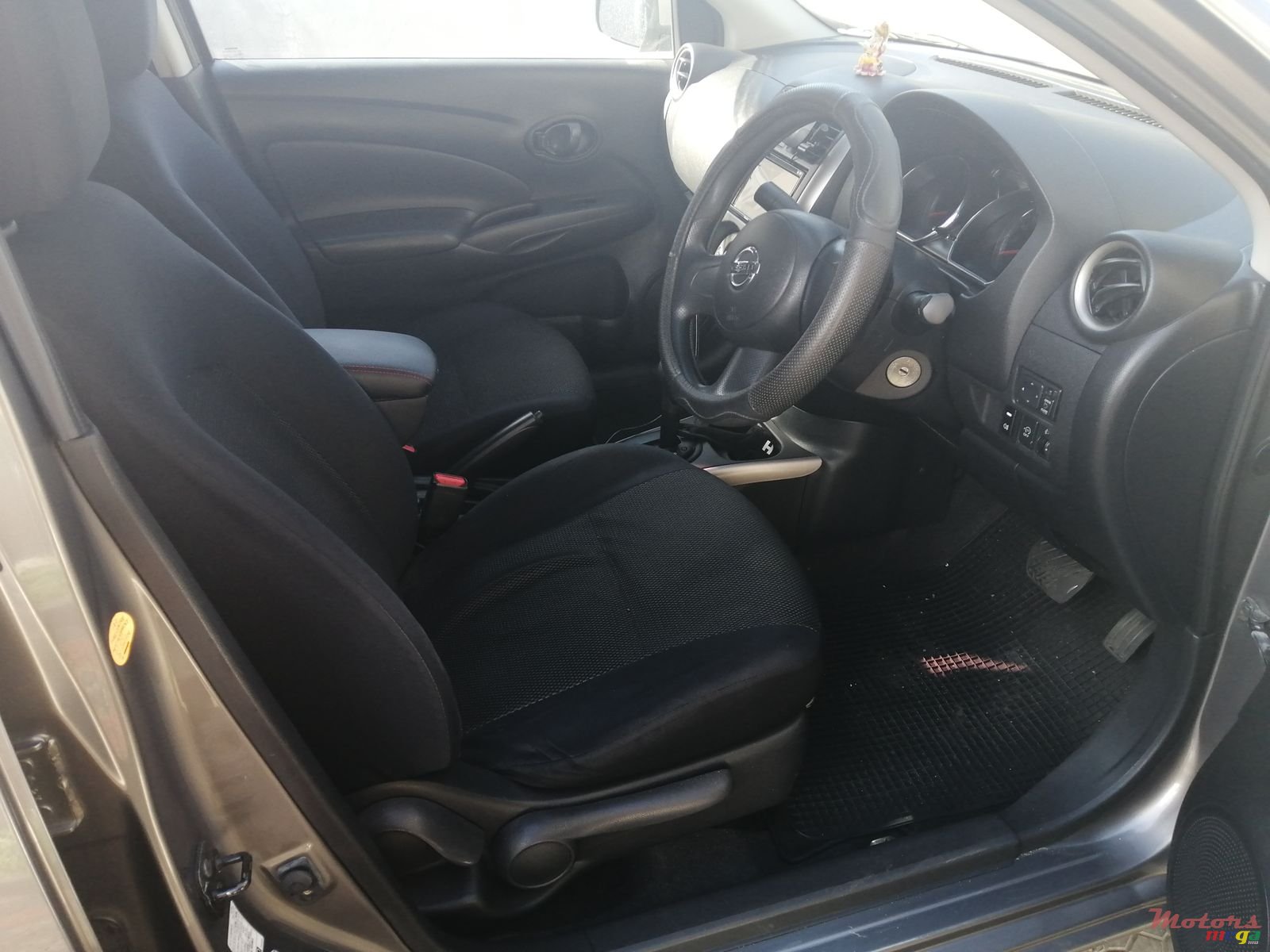 2012' Nissan Almera Nissan latio photo #3