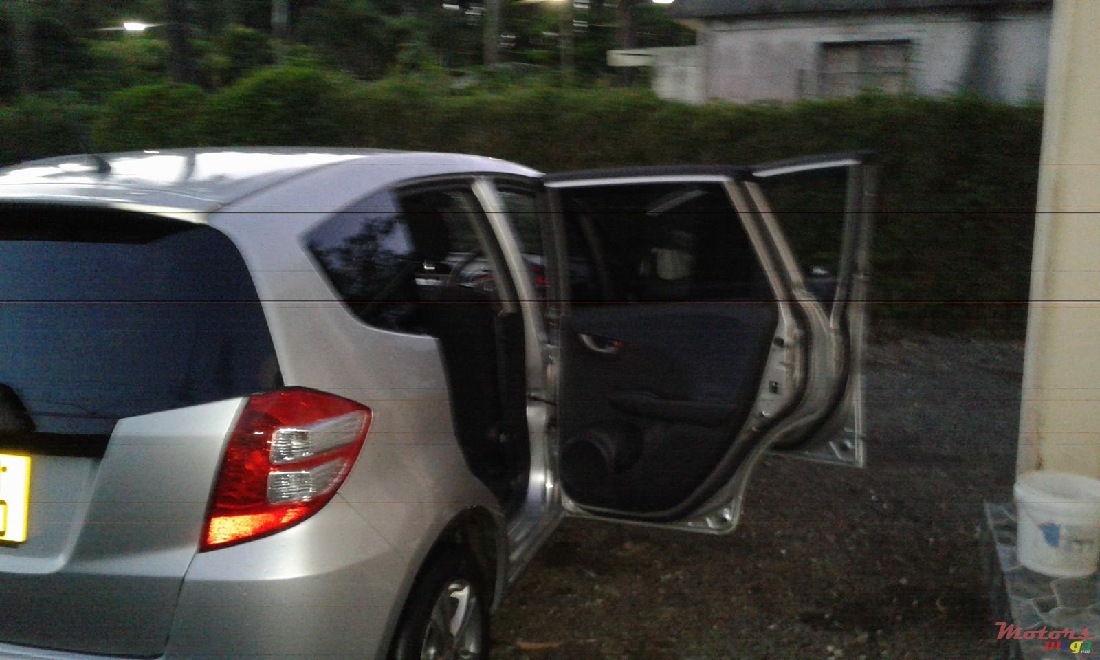 2010' Honda Fit photo #4