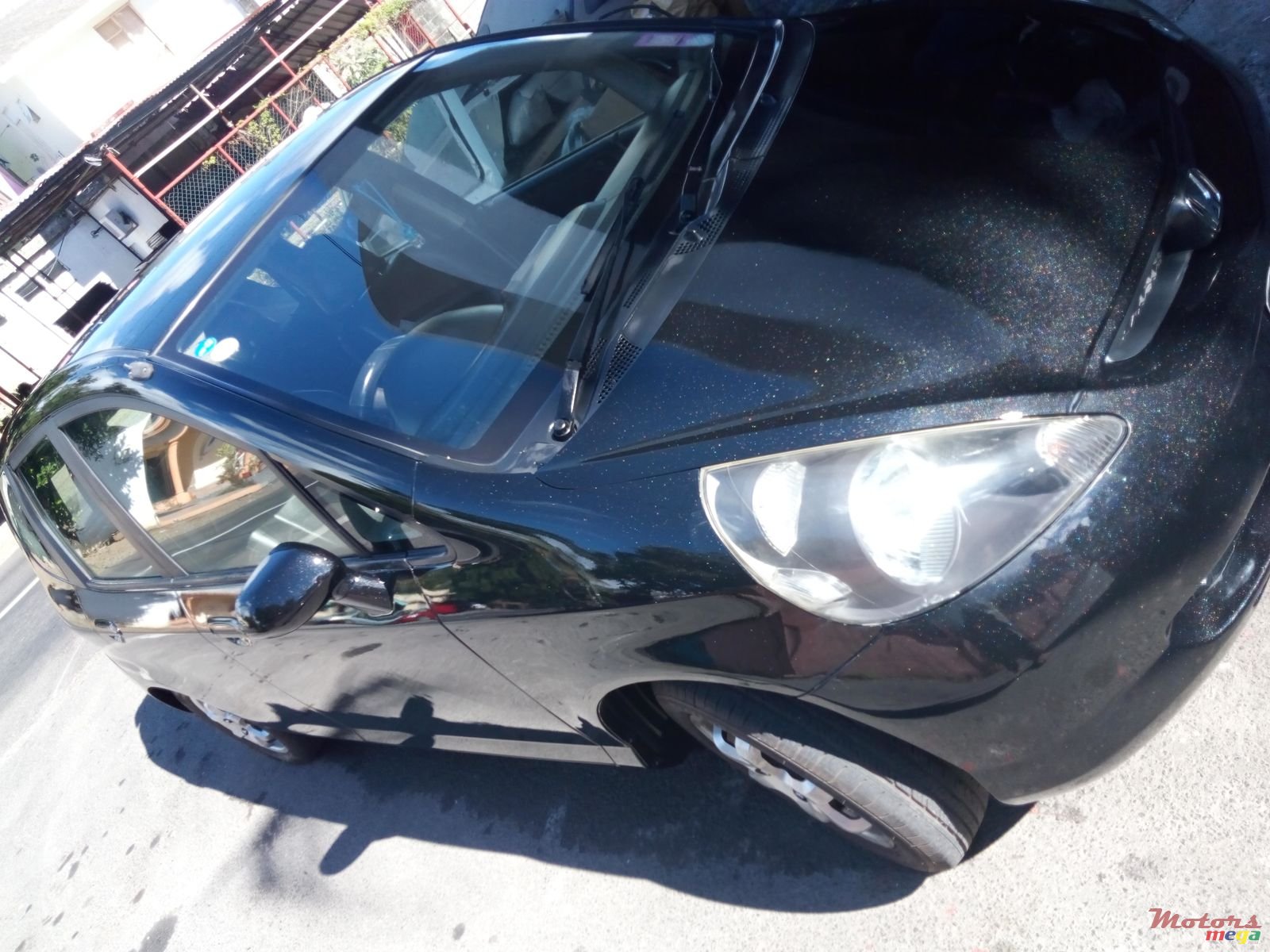 2003' Honda Fit photo #1