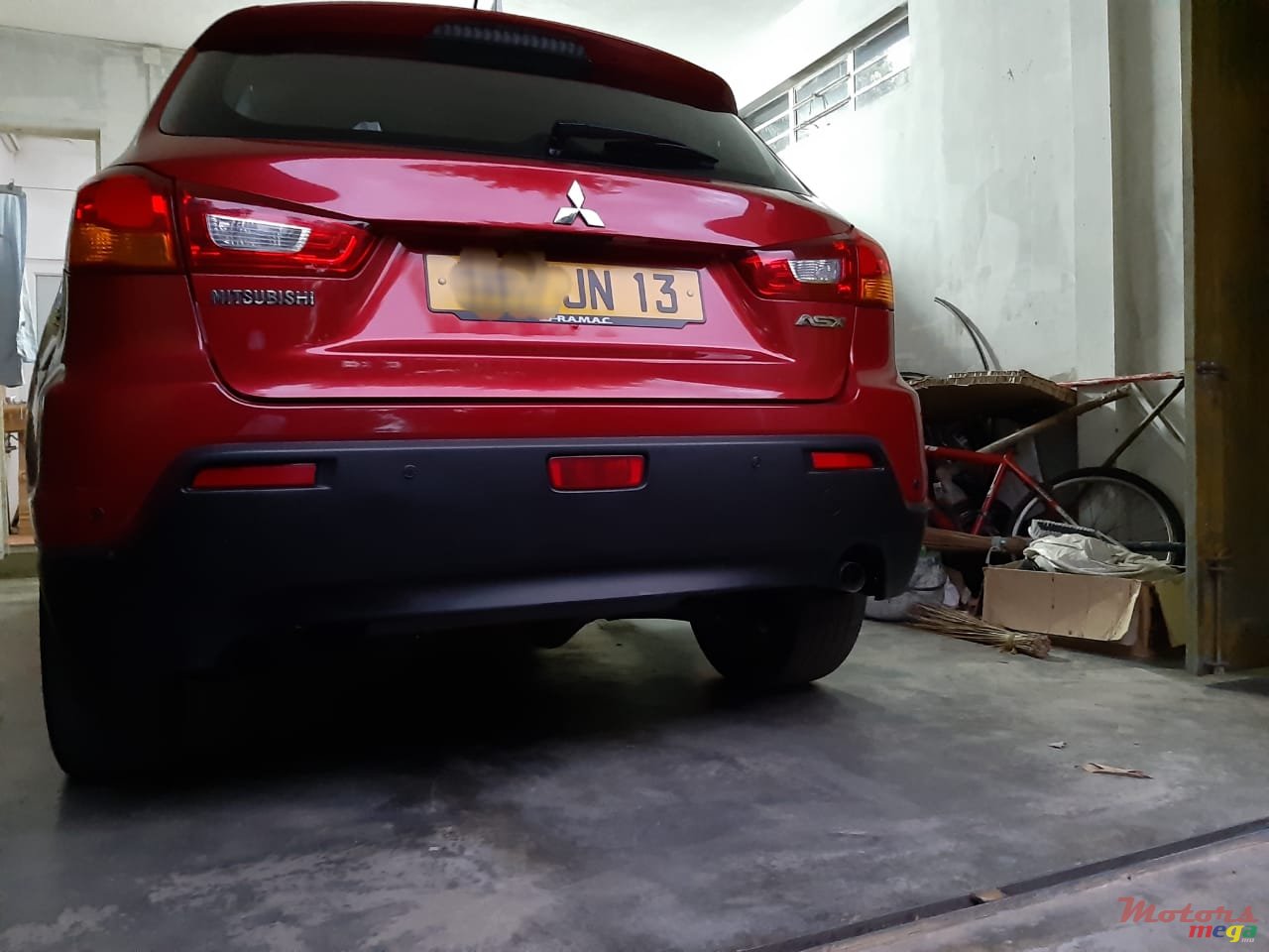 2013' Mitsubishi ASX photo #5