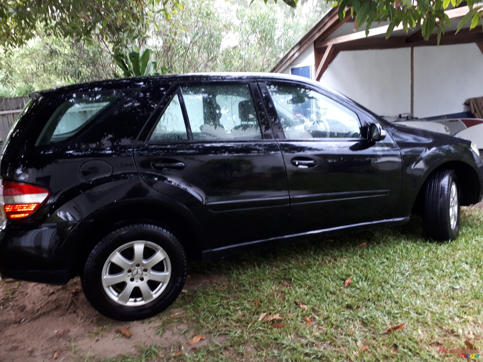 2005' Mercedes-Benz ML 320 CDI photo #4