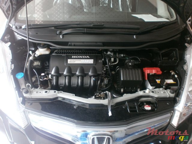 2013' Honda Fit Aria photo #6