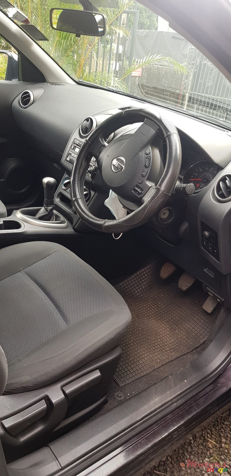 2011' Nissan Qashqai+2 photo #5