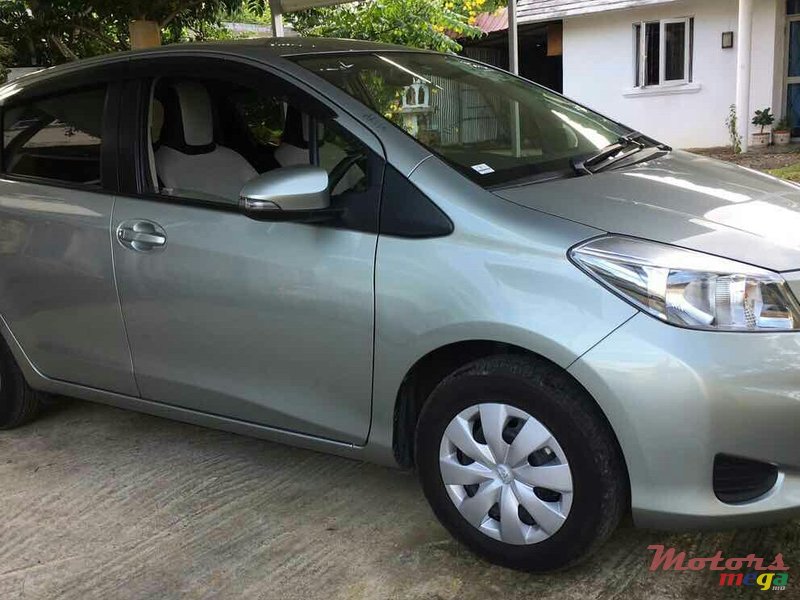 2014' Toyota Vitz photo #5