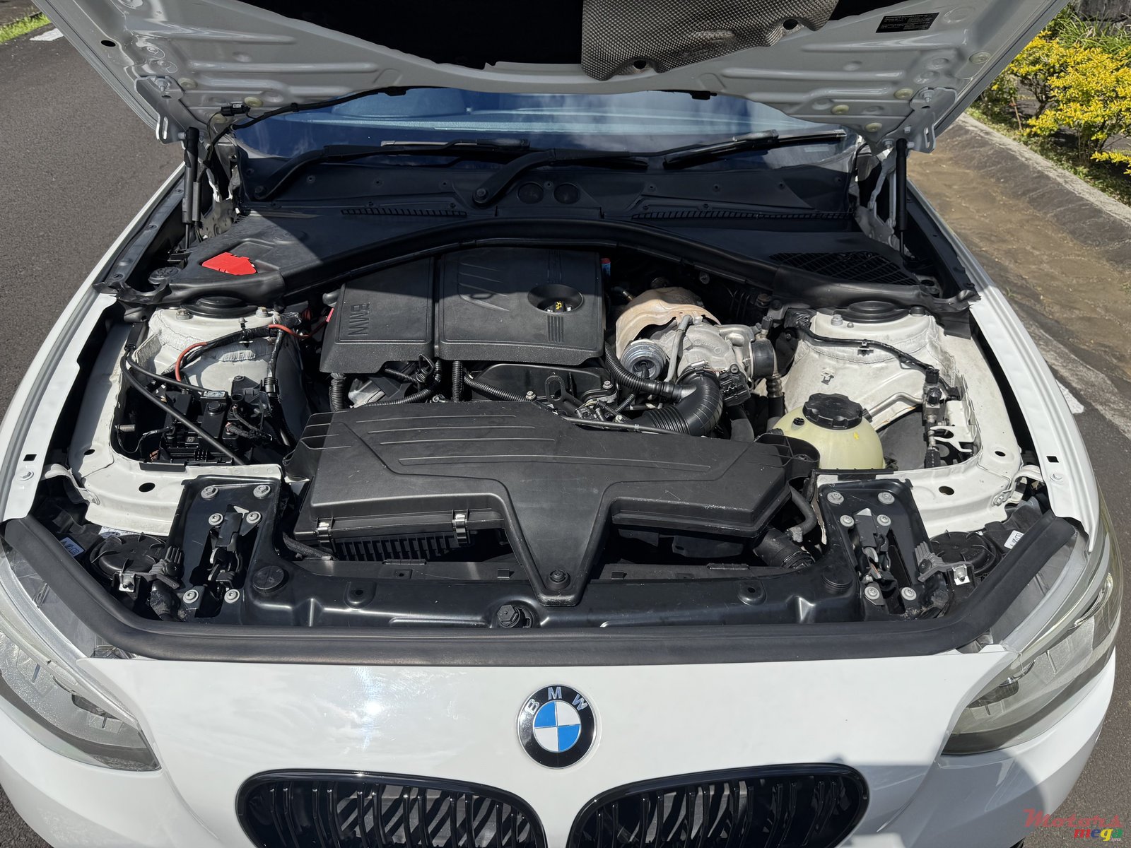 2013' BMW 116i photo #5