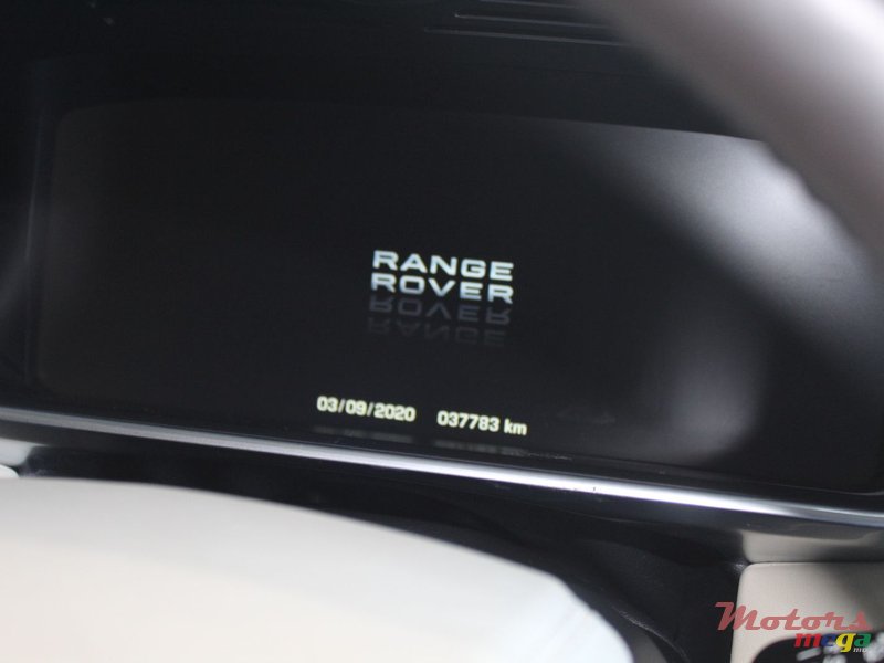 2013' Rover Range Rover photo #3