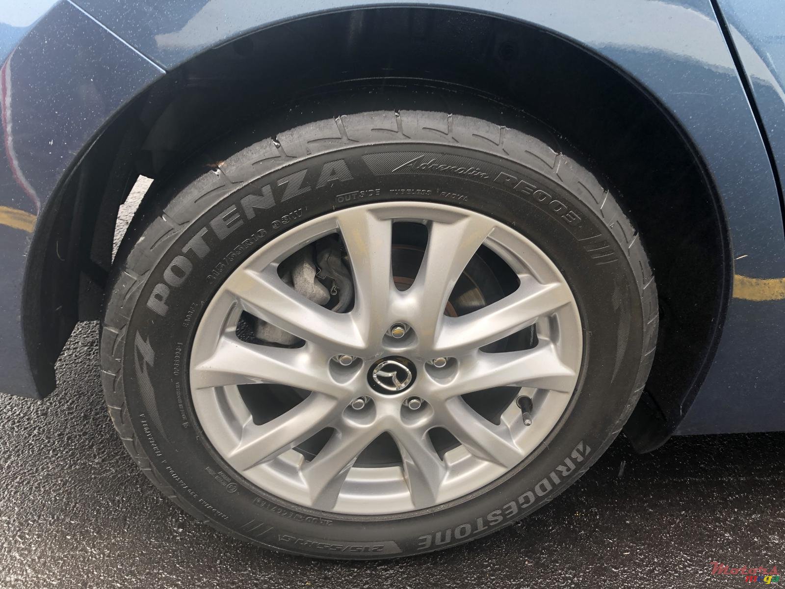 2018' Mazda 3 photo #2