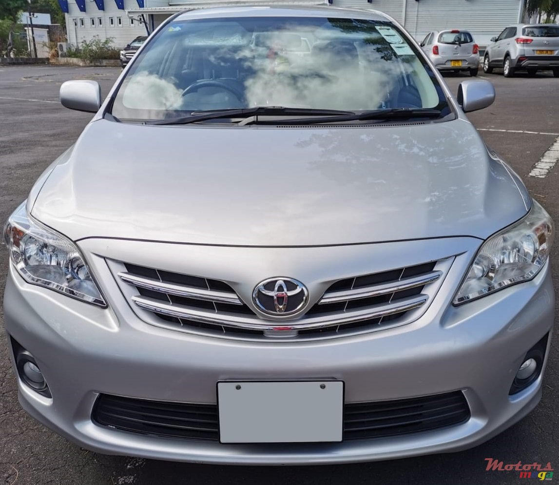 2012' Toyota Corolla photo #1