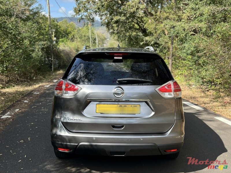 2017' Nissan X-Trail photo #4