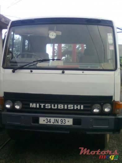 1993' Mitsubishi fk417 photo #1