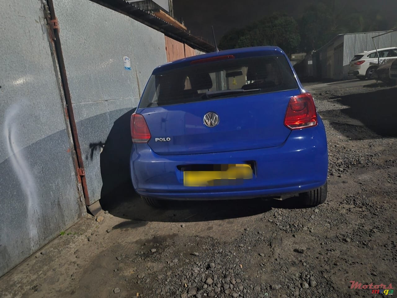 2010' Volkswagen Polo photo #3