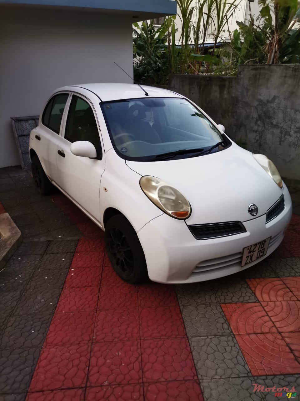 2009' Nissan March AK12 photo #1