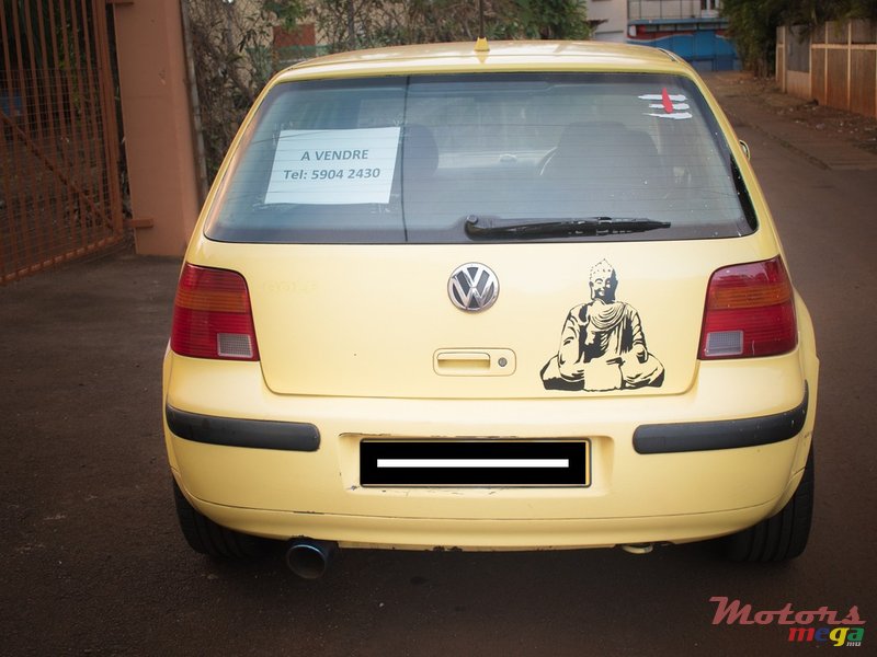 2003' Volkswagen Golf IV photo #3