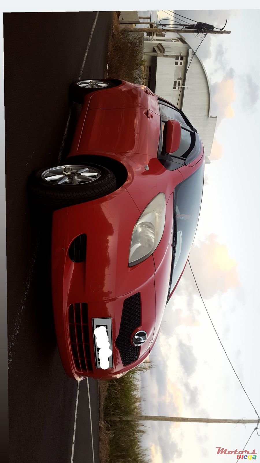 2005' Toyota Vitz photo #3