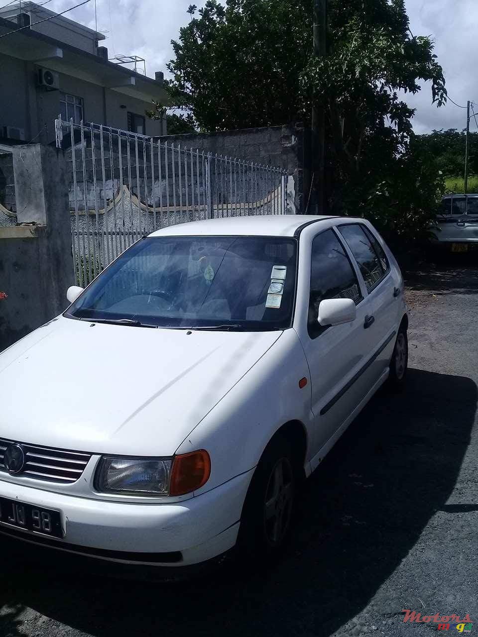 1998' Volkswagen Polo photo #1